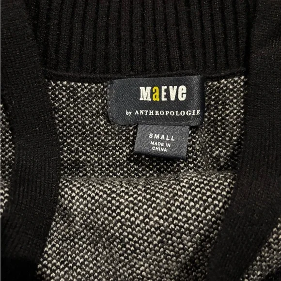 Maeve by Anthropologie 2 piece sweater, soft - Picture 5 of 6